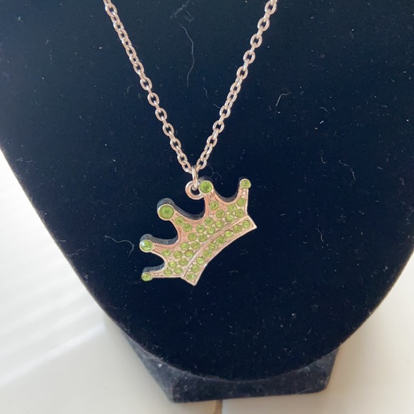 Queen green necklace - Picture 7 of 9